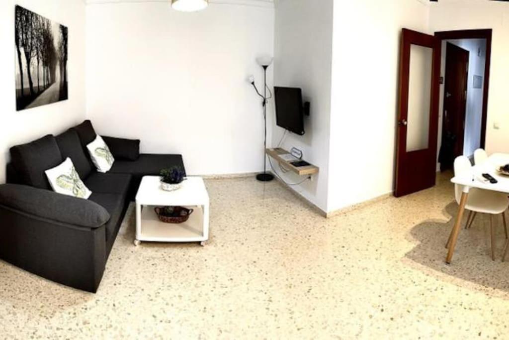 Apartmán El Rincon De Apolo. Atico Con Aparcamiento Gratis. Màlaga Exteriér fotografie